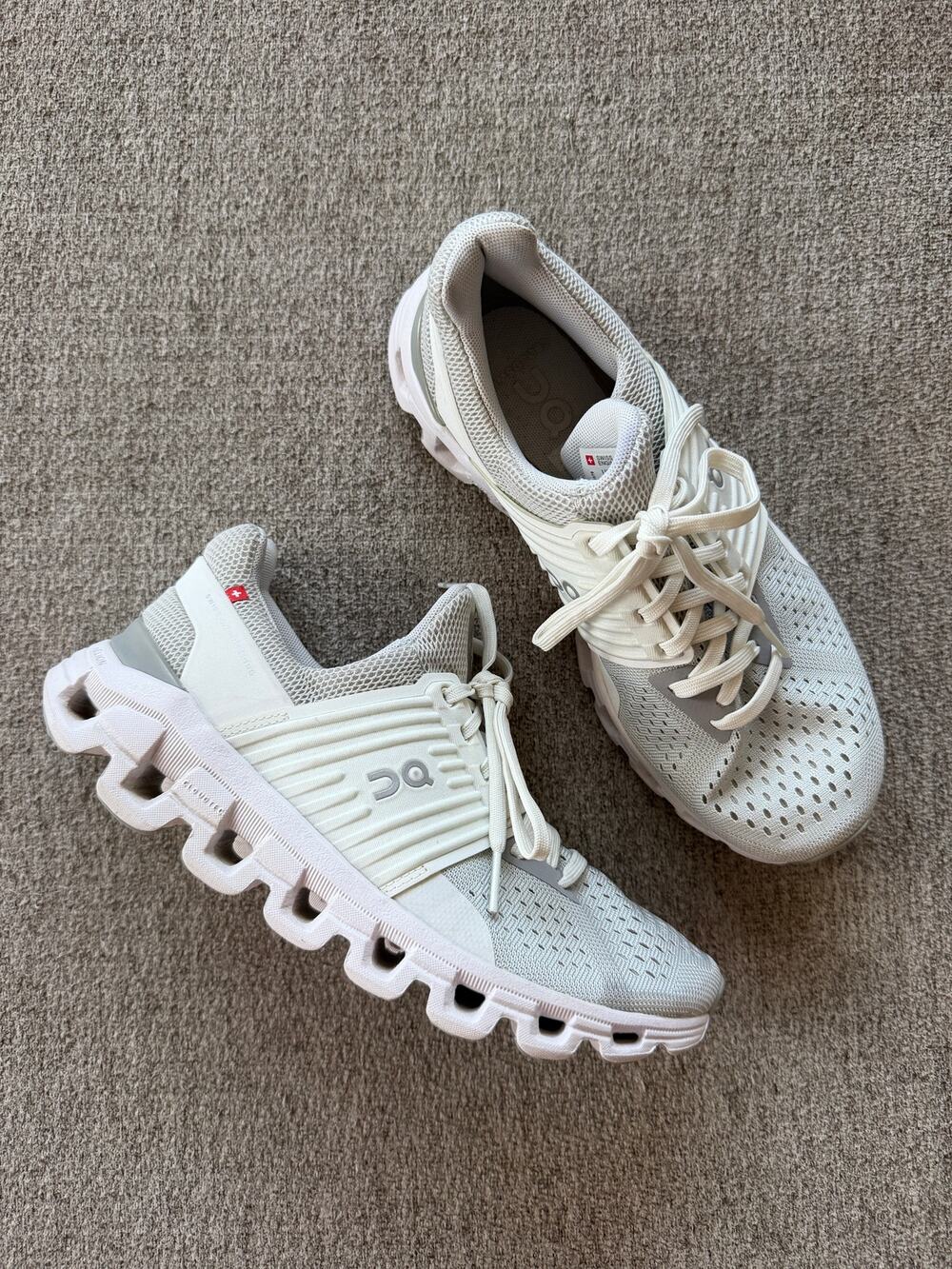 On Women's Cloudswift Athletic Running Sneakers Size 7